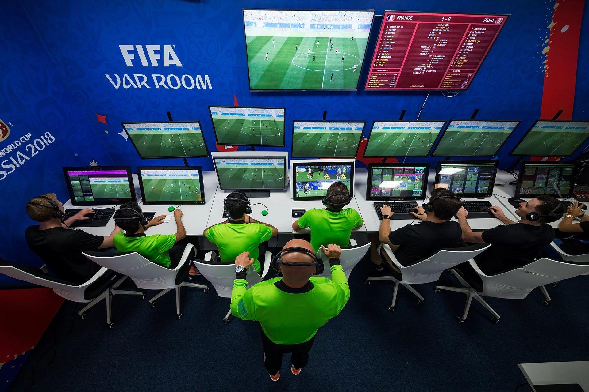 Can semi-automated offside technology turn the 2022 World Cup referees from wrong decisions more quickly?